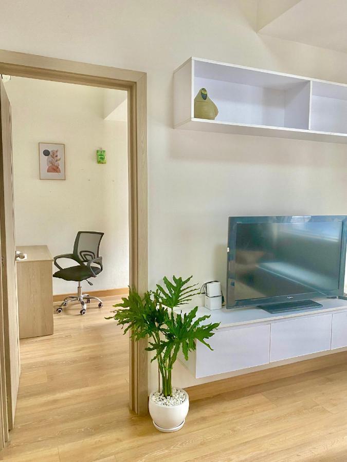 ホーチミン市 Can Ho Sky9 Day Du Tien Ich 2 Phong Ngu - Lien Phuong Quan 9 Bed & Breakfast エクステリア 写真